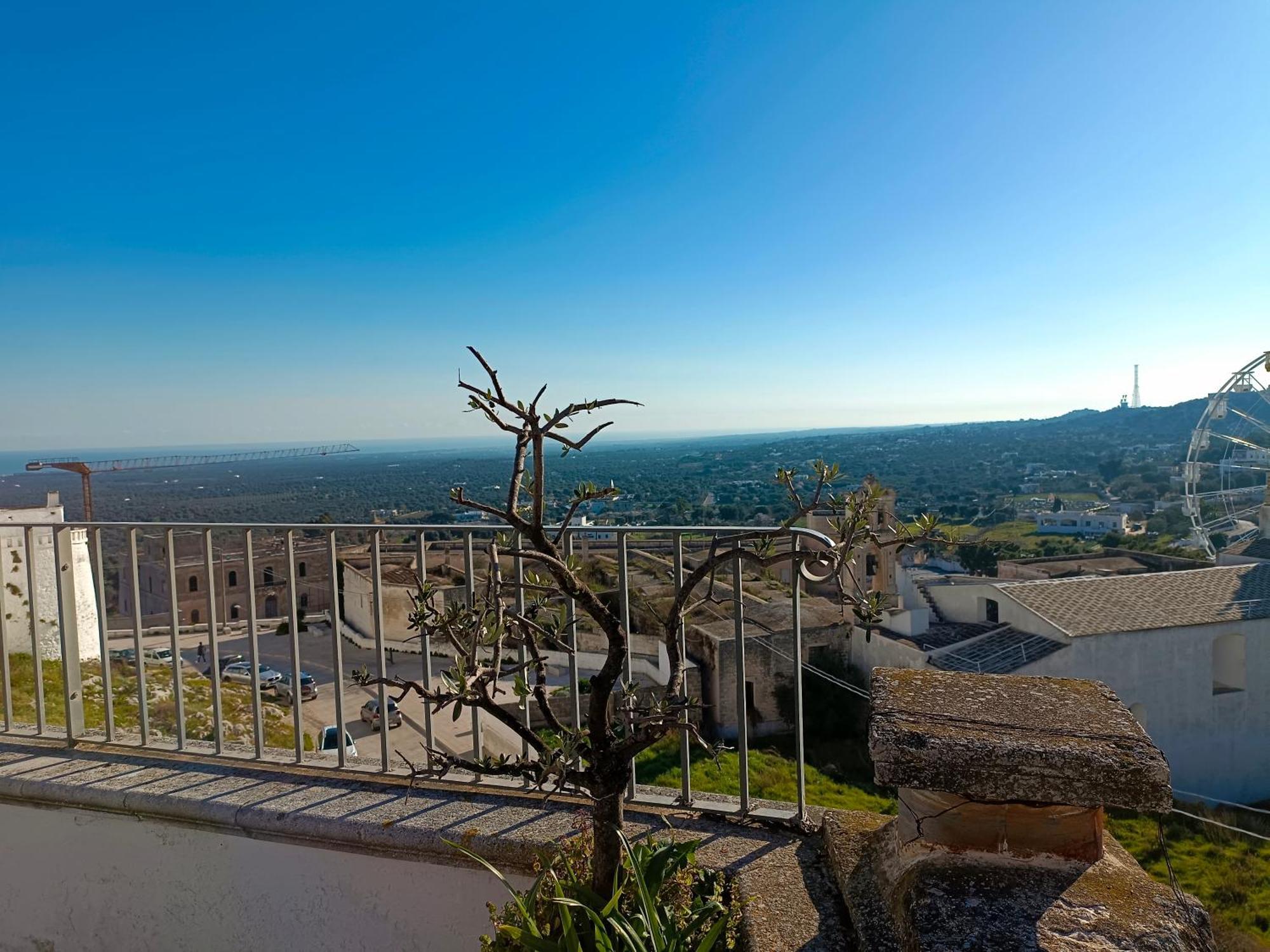 Che Vista!! Ostuni ,Sulle Bianche Mura Con Vista Mozzafiato Exterior foto